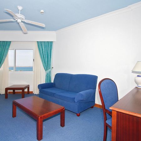 Hotel Riu Oliva Beach Resort Corralejo Exteriör bild