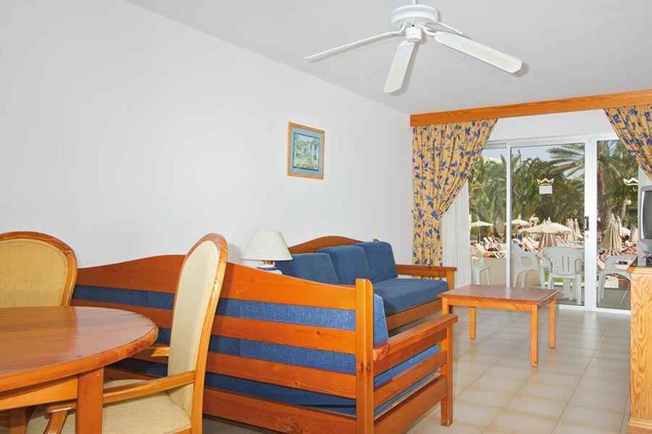 Hotel Riu Oliva Beach Resort Corralejo Exteriör bild