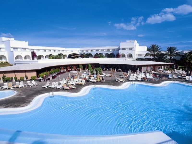 Hotel Riu Oliva Beach Resort Corralejo Exteriör bild